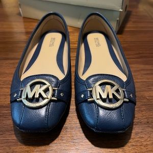 Michael Kors flat shoes blue 6.5